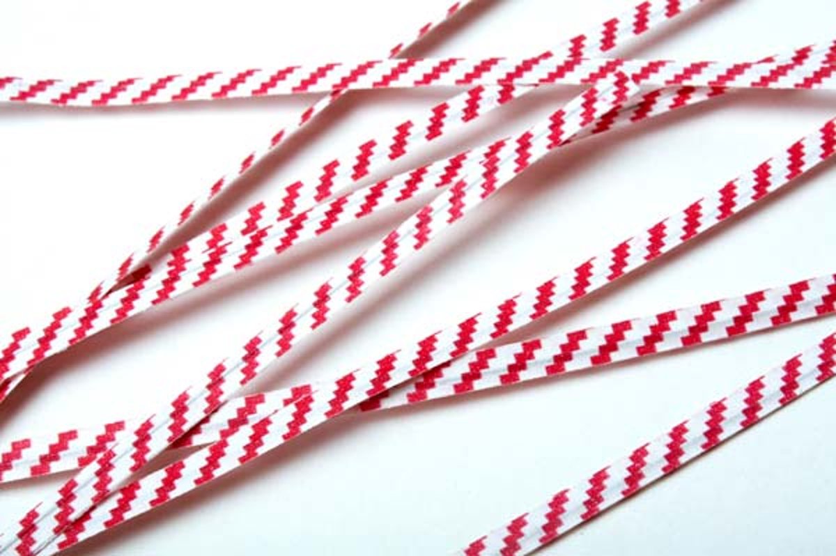 Papier Wit/Rood gestreepte TwistTies 15.2x0.4cm (1000 Stuks) [TT6WRS]